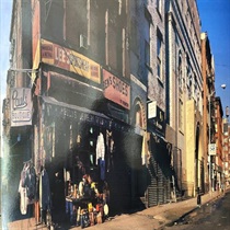 PAUL`S BOUTIQUE (USED)