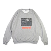 (M: GRAY) RADIO CASSETTE CREW NWCK SWEAT SHIRTS