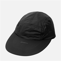  BLACK：URBAN FIT LONGBILL CAP 
