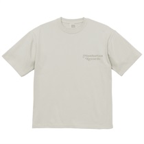 M RETRO FONT EMBROIDERY TEE FROST GRAY (L)