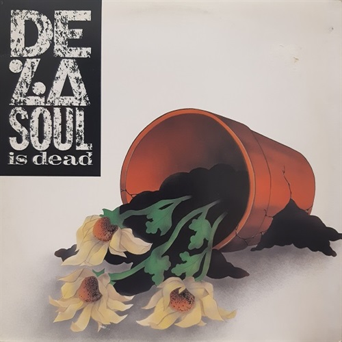 DE LA SOUL IS DEAD (USED)