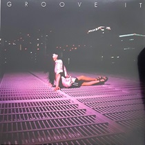 GROOVE IT (USED)