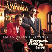 EVERYONE FALLS IN LOVE (USED)